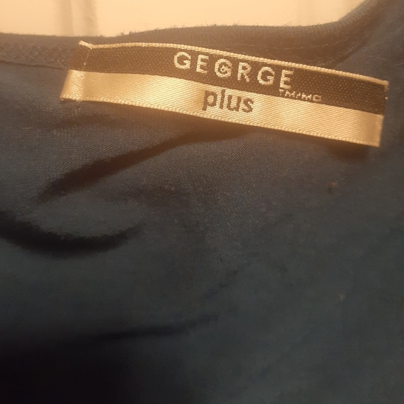 Teal Top With Ribbon Tie Collar - Picture 4 of 7